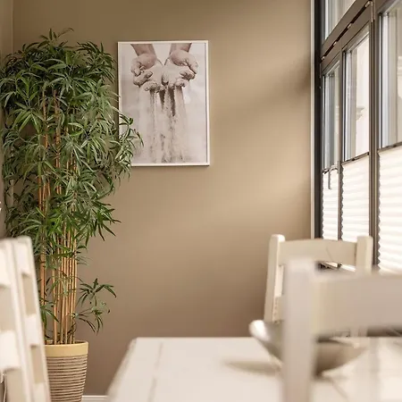 Haus Am Spatzennest 아파트 Sellin (Rugen)